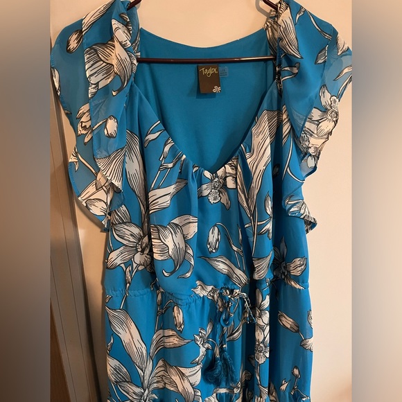 Women’s blue maxi dress Brand Taylor size 16 - Picture 2 of 6